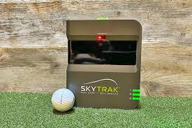 SkyTrak Golf Review: Is This the Best Launch Monitor for Home Golfers?